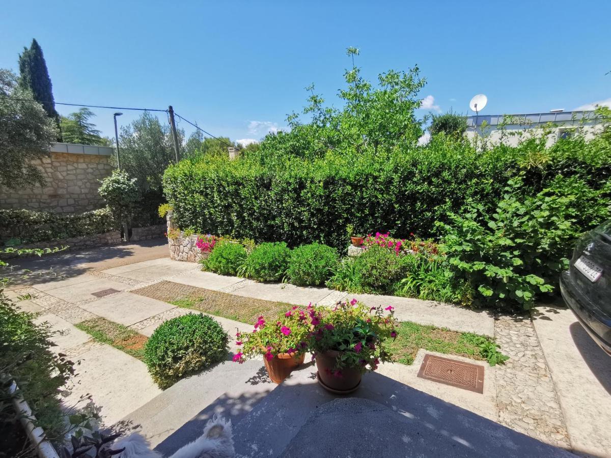 קרס Apartman Nekic מראה חיצוני תמונה